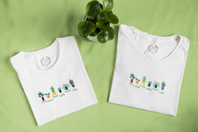 Plant Kindness & Let Love Grow Women's T-Shirt - Natural - PeaTree